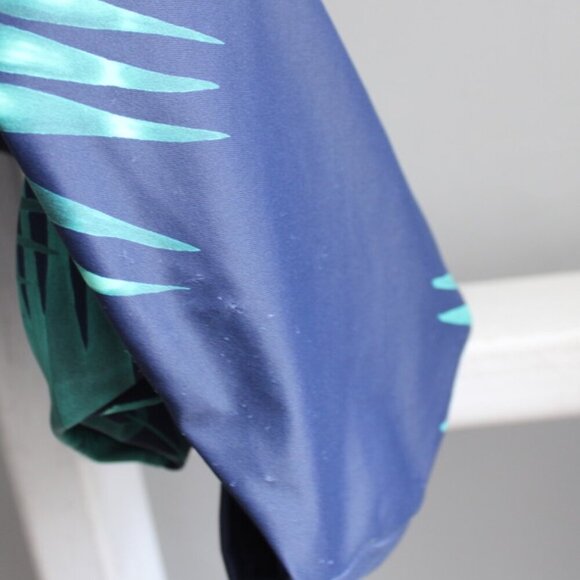 Aerie Navy Blue Green Palm Leaf Print Super Scoop Cheekiest One-Piece SZ Large - Picture 6 of 8